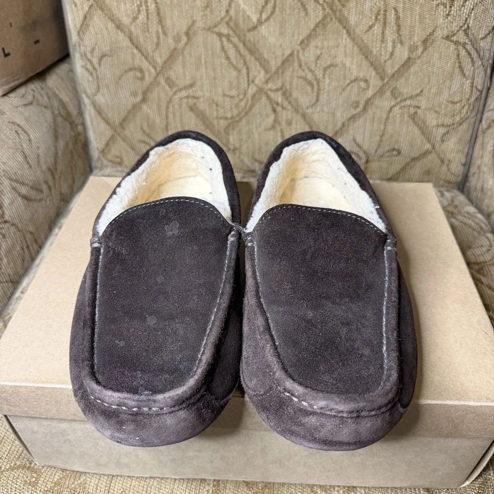 UGG Ascot Brown Leather Wool 1101110 Men's Size 10 Indoor Outdoor Slippers